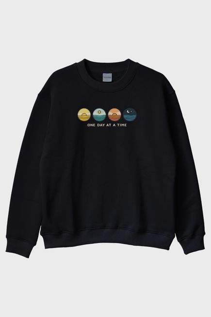 One Day at a Time Siyah Bisiklet Yaka Sweatshirt