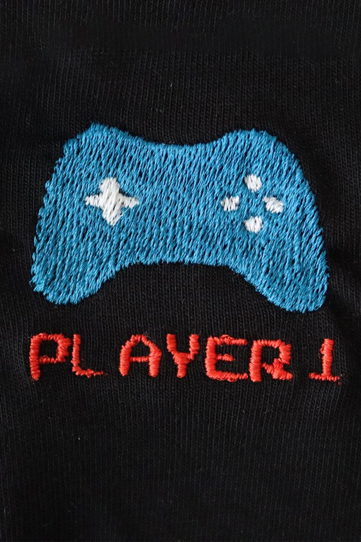 Player 1 Joystick Desenli Nakış Hoodie - Gamer Çiftler İçin