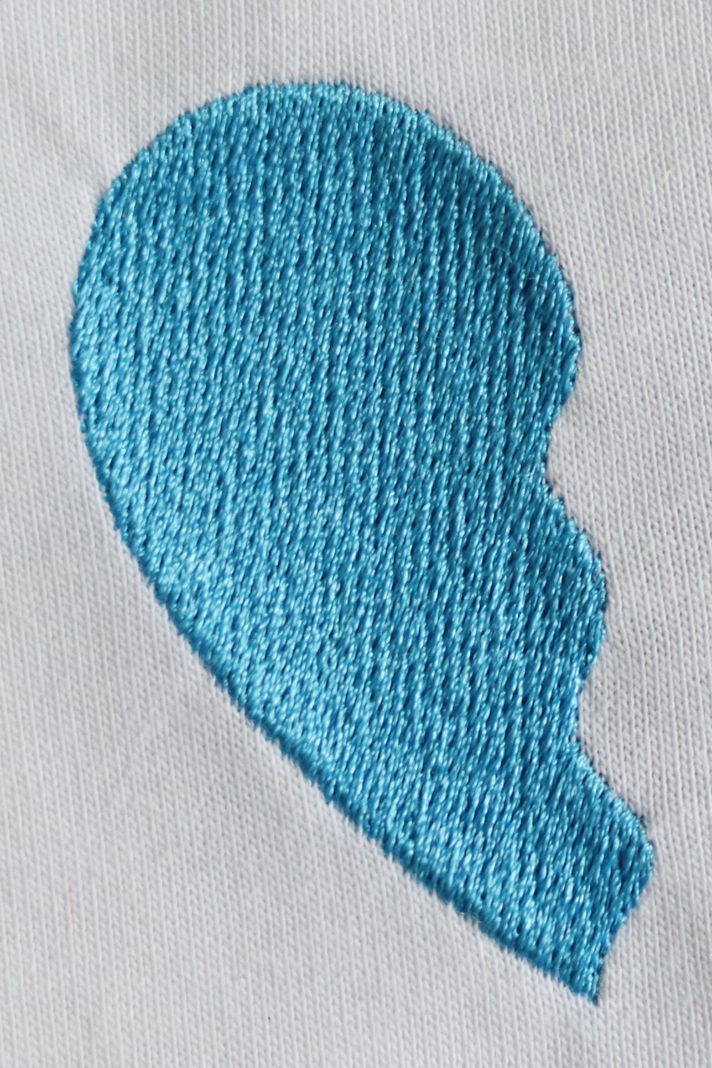 Yarım Kalp Tasarımlı Çift Kombini Tişörtü - Sevgililer Günü Hediyesi