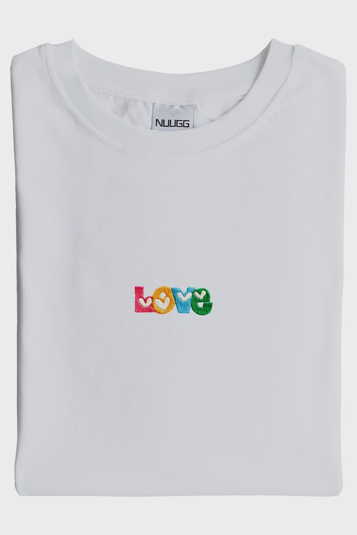 Love Desenli Nakış Tişört - Sevgililer Günü Tasarımı