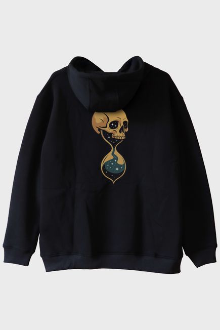 Karanlık Akış: Yıldızlı Kafatası Siyah Hoodie
