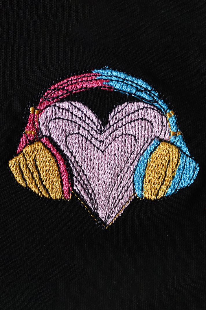 Renkli Kulaklık Kalpli Müzik Hoodie