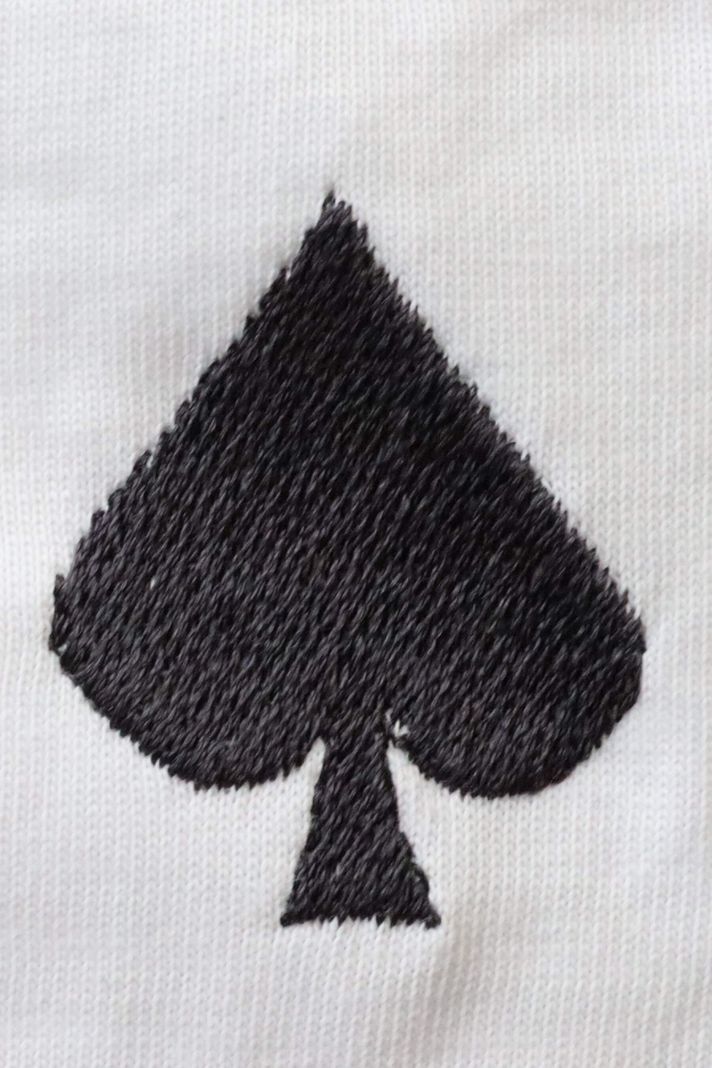 Maça Simgeli Beyaz Tişört