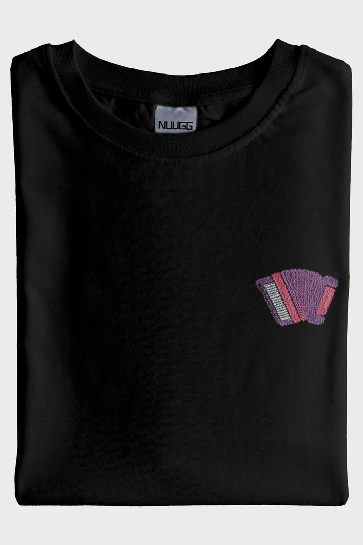 Akordeon Nakışlı Siyah T-Shirt – Müzik Tutkunlarına Özel