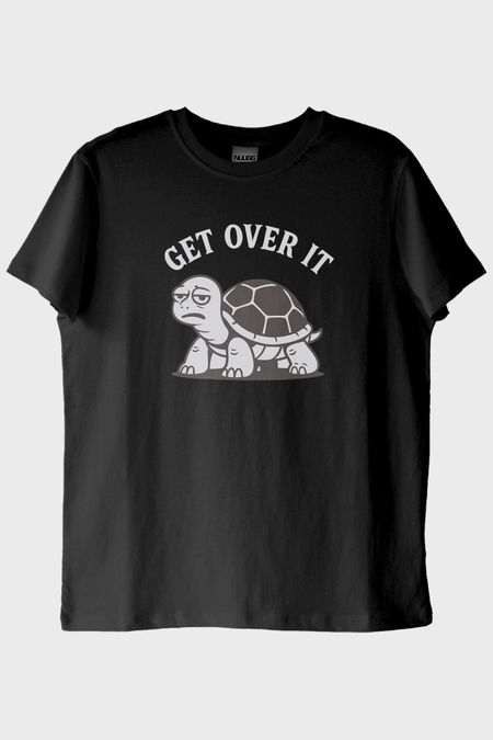 GET OVER IT Kaplumbağa Baskılı Siyah Tişört