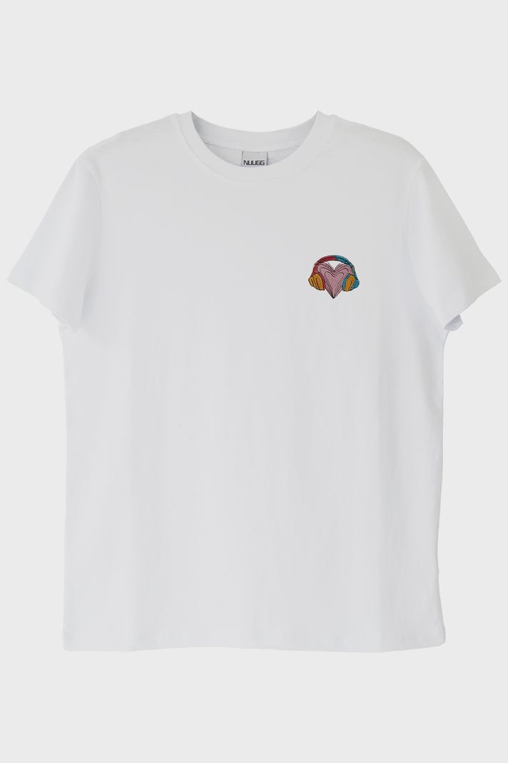 Renkli Kulaklık Kalpli Müzik T-Shirt