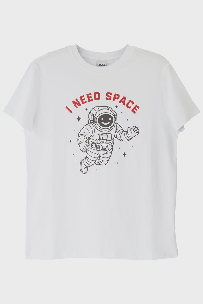 I NEED SPACE Astronot Tasarımlı Baskılı Beyaz Tişört