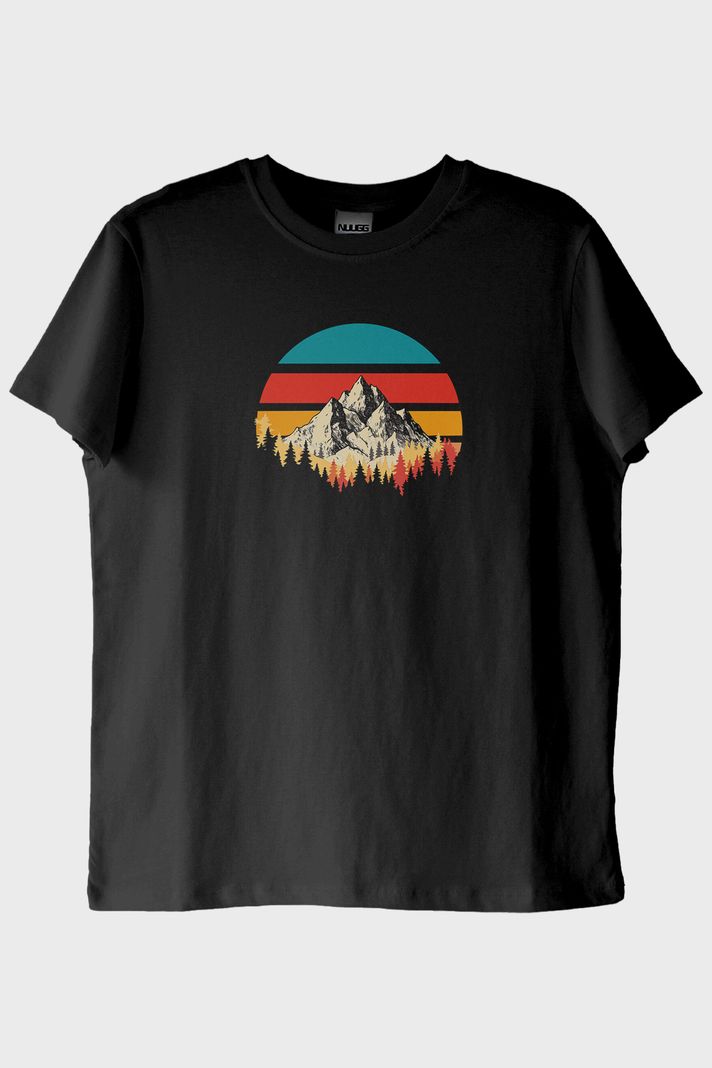 Retro Dağ Manzaralı Baskılı Minimalist Siyah Tişört