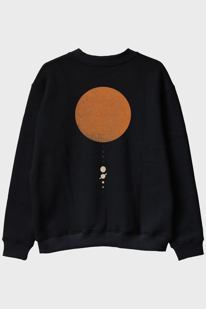 Minimalist Güneş Sistemi Tasarımlı Bilim Siyah Bisiklet Yaka Sweatshirtü
