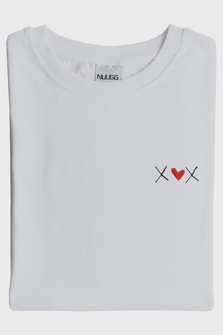 X Kalp X Desenli Nakış Tişört - Sevgililer Günü Hediyesi