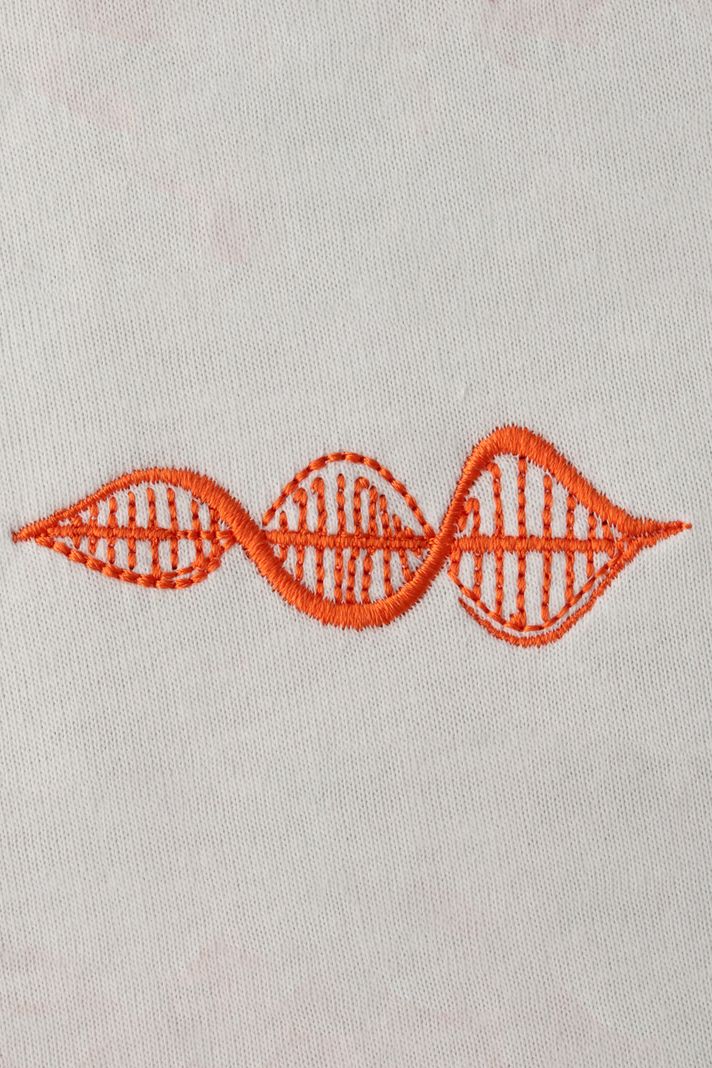Turuncu DNA Nakışlı Tişört