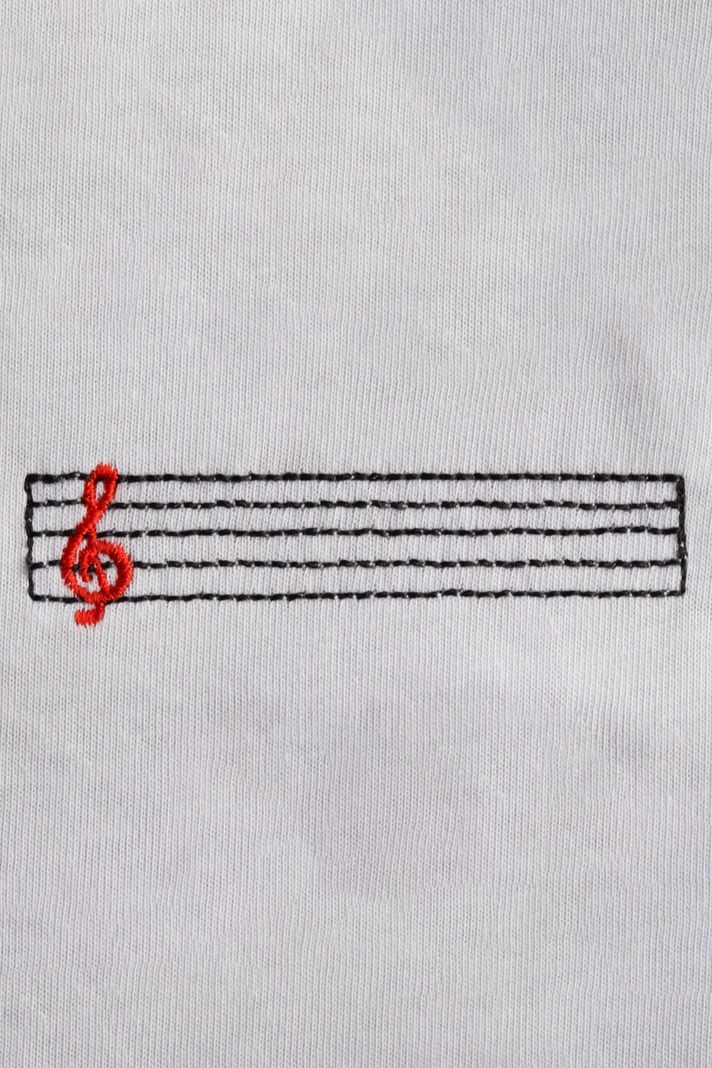 Porte Desenli Nakış Müzik T-Shirt