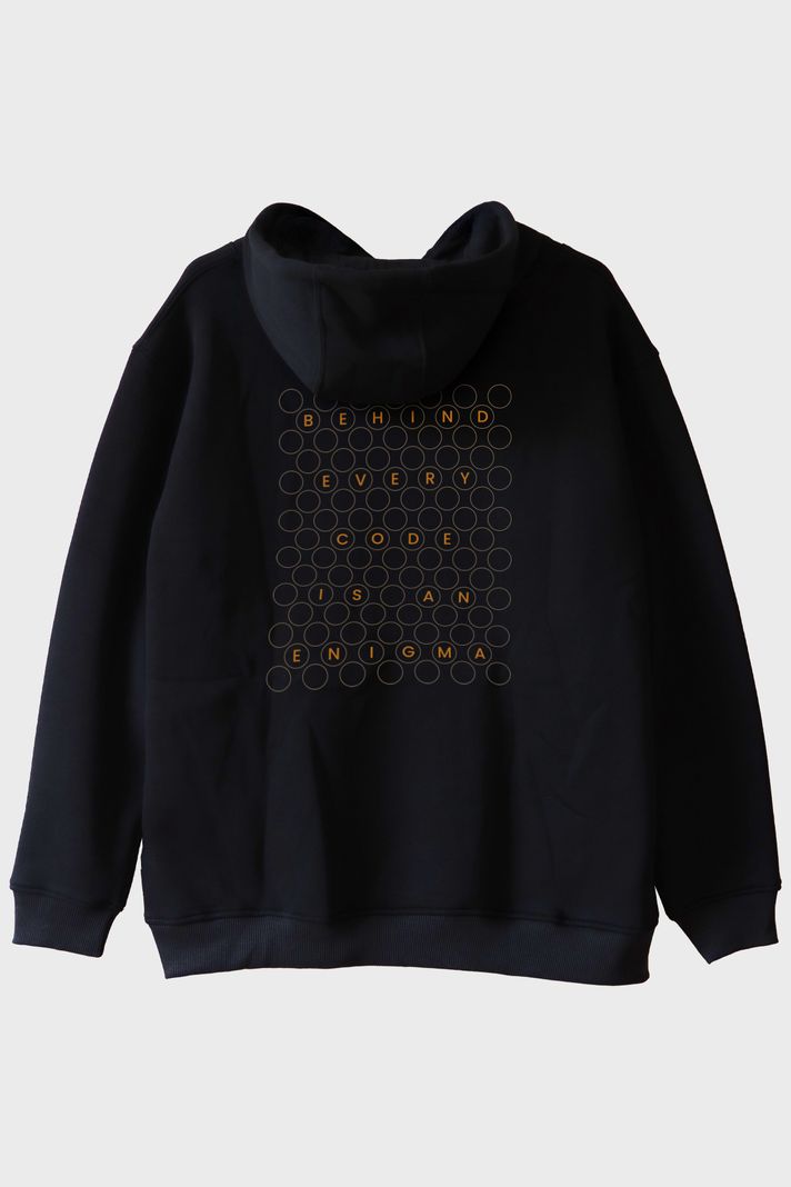 Behind Every Code is an Enigma Baskılı Siyah Hoodie