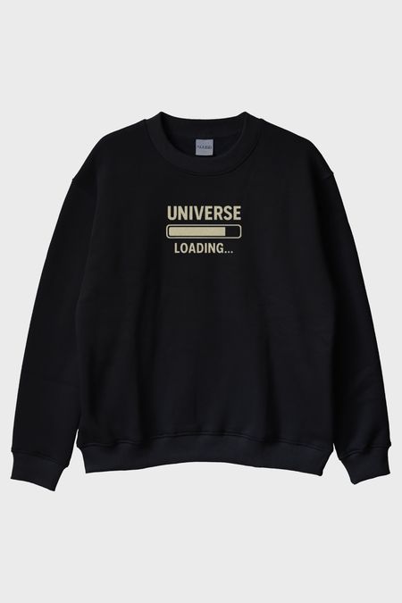 Evren Yükleniyor Siyah Bisiklet Yaka Sweatshirt