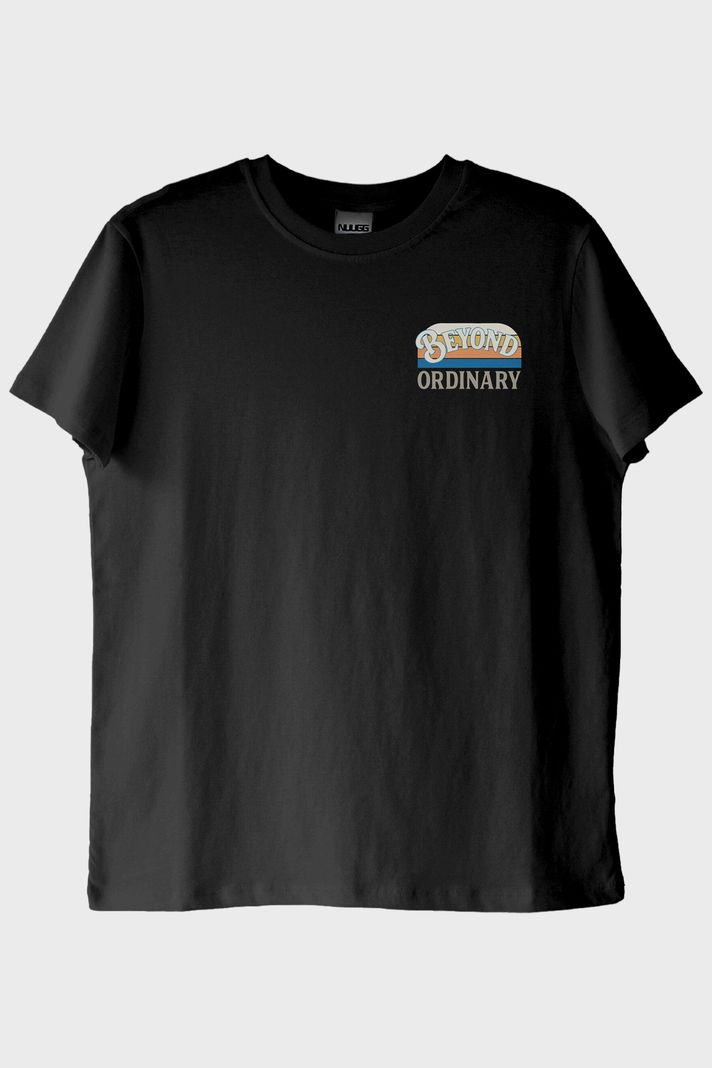Beyond Ordinary Baskılı Siyah Tişört