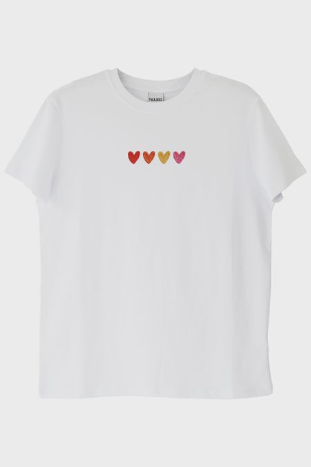 Renkli Kalp Desenli Nakış Tişört - Sevgililer Günü Özel Tasarım