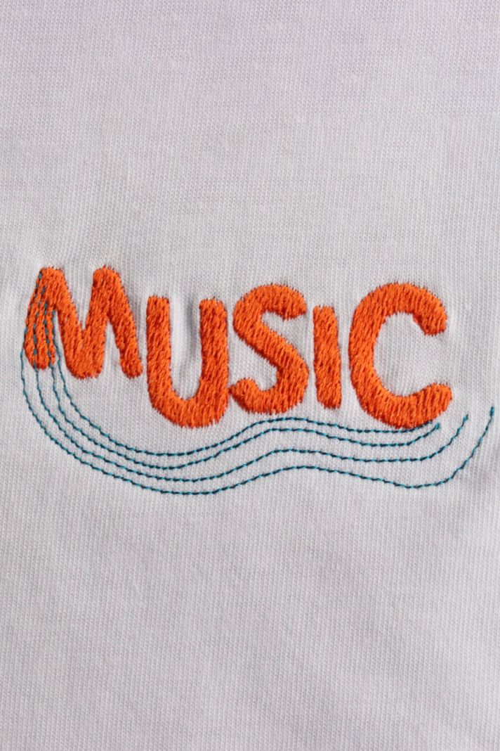 Turuncu Music Nakışlı Müzik T-Shirt