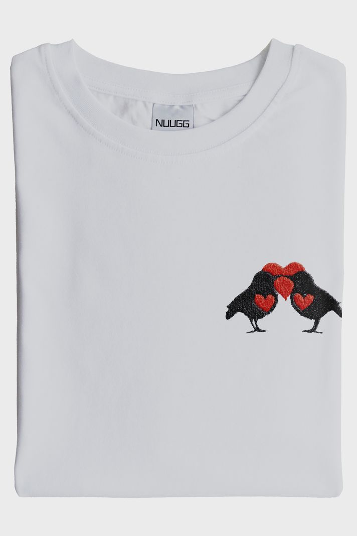 Çifte Kumrular Desenli Nakış Tişört - Sevgililer Günü Tasarımı