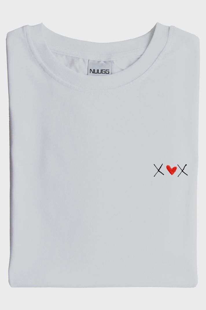 X Kalp X Desenli Nakış Tişört - Sevgililer Günü Hediyesi