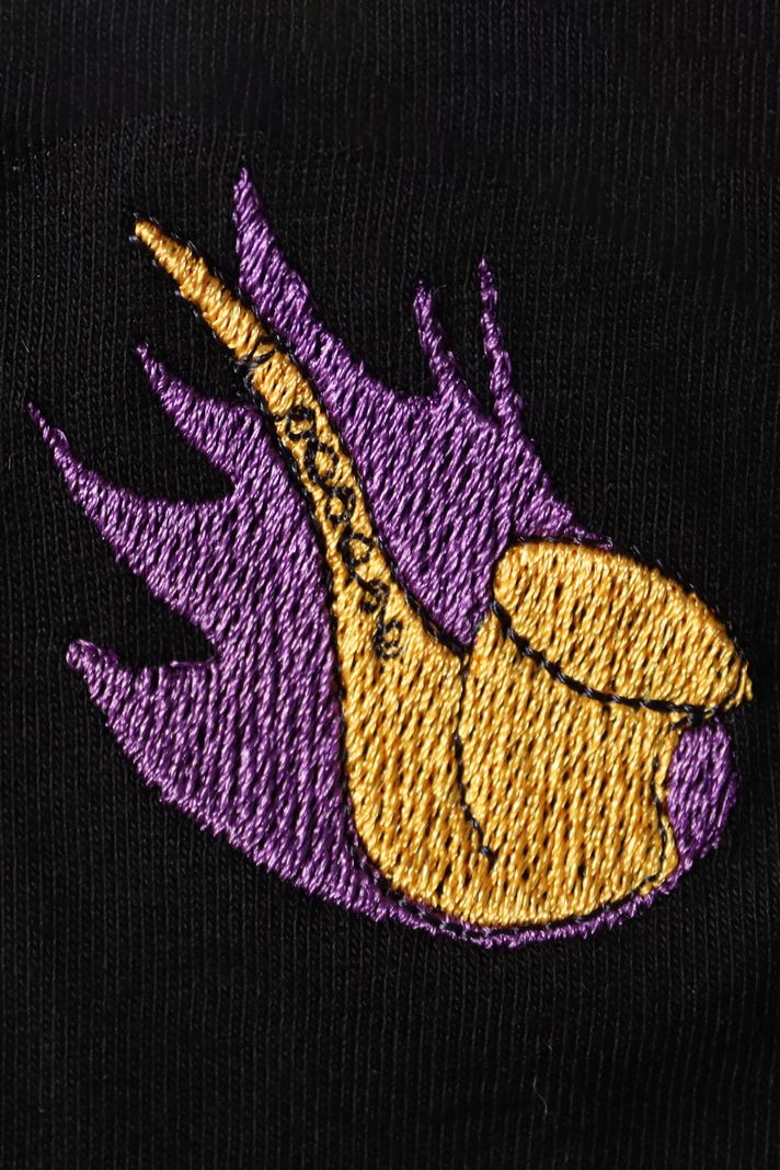 Mor Alevli Saksafon Nakışlı Müzik Siyah T-Shirt