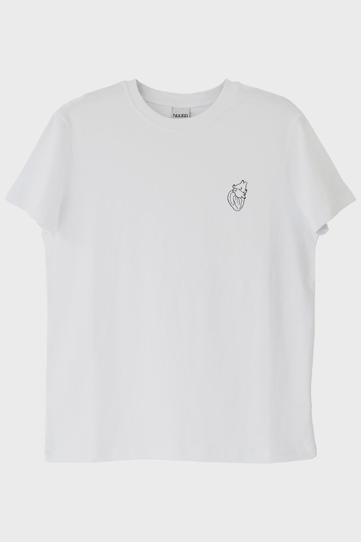 Anatomik Kalp Desenli Nakışlı Tişört