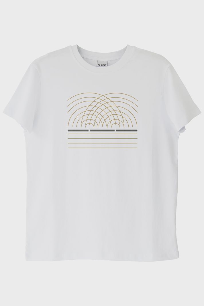 Çift Yarık Desenli Altın Çizgili Beyaz Tişört