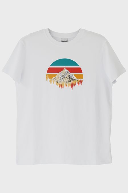 Retro Dağ Manzaralı Baskılı Minimalist Beyaz Tişört