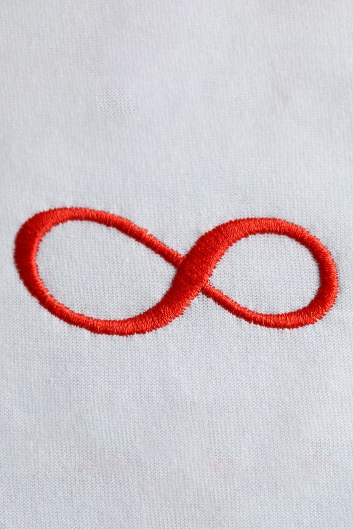 Sonsuzluk Desenli Nakış Tişört - Sevgililer Günü Hediyesi