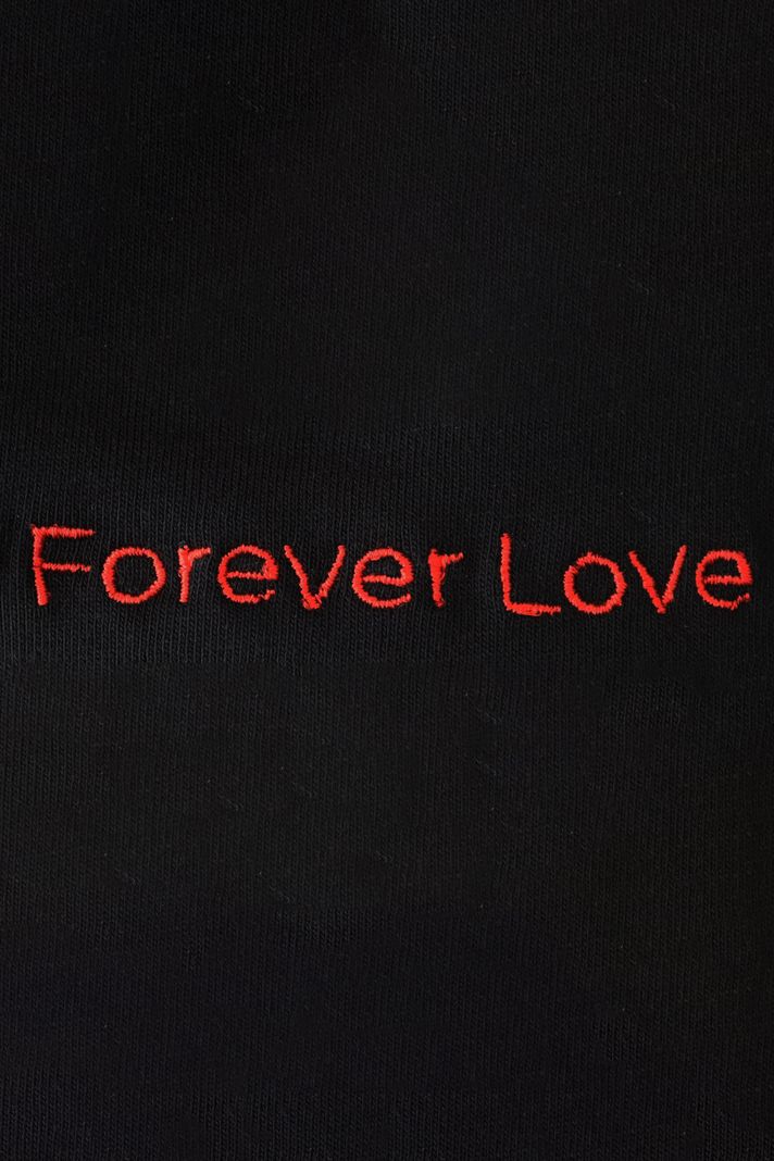 Forever Love Desenli Nakış Siyah T-Shirt - Sevgililer Günü Çift Tişörtleri