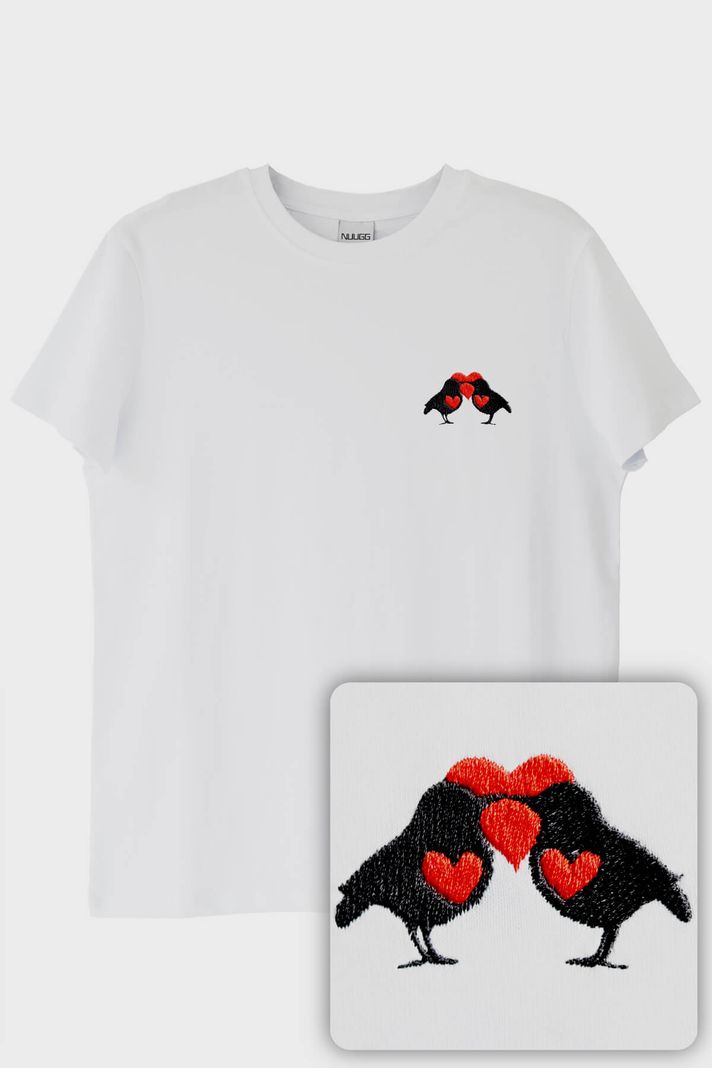 Çifte Kumrular Desenli Nakış Tişört - Sevgililer Günü Tasarımı