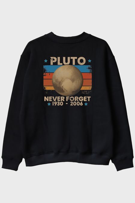 Pluto 'Never Forget' Vintage Baskılı Siyah Bisiklet Yaka Sweatshirt
