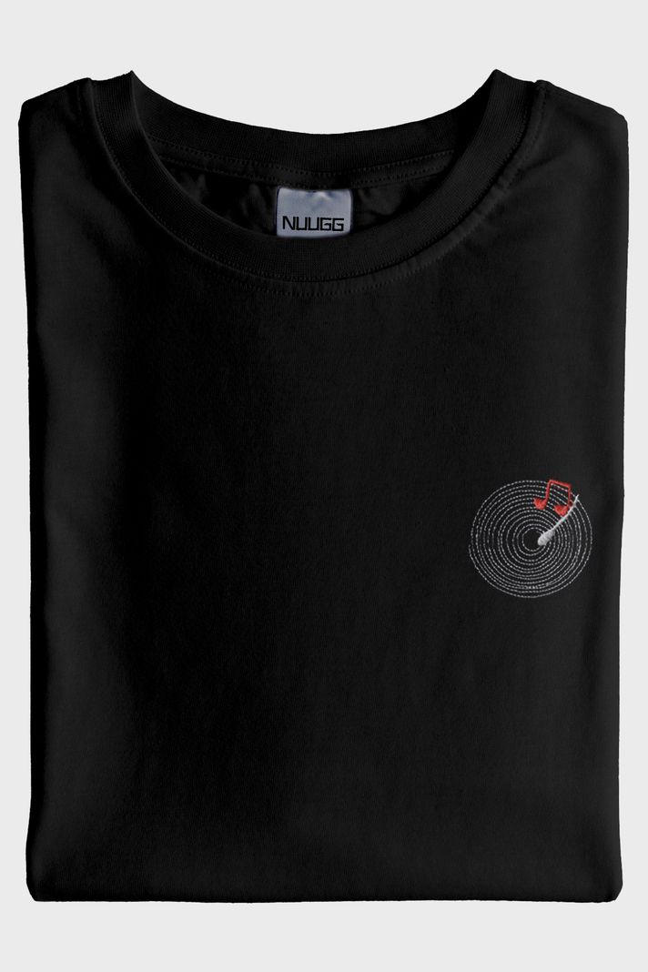 Music Is The Important Part Baskılı Plak Tasarımlı Siyah Tişört